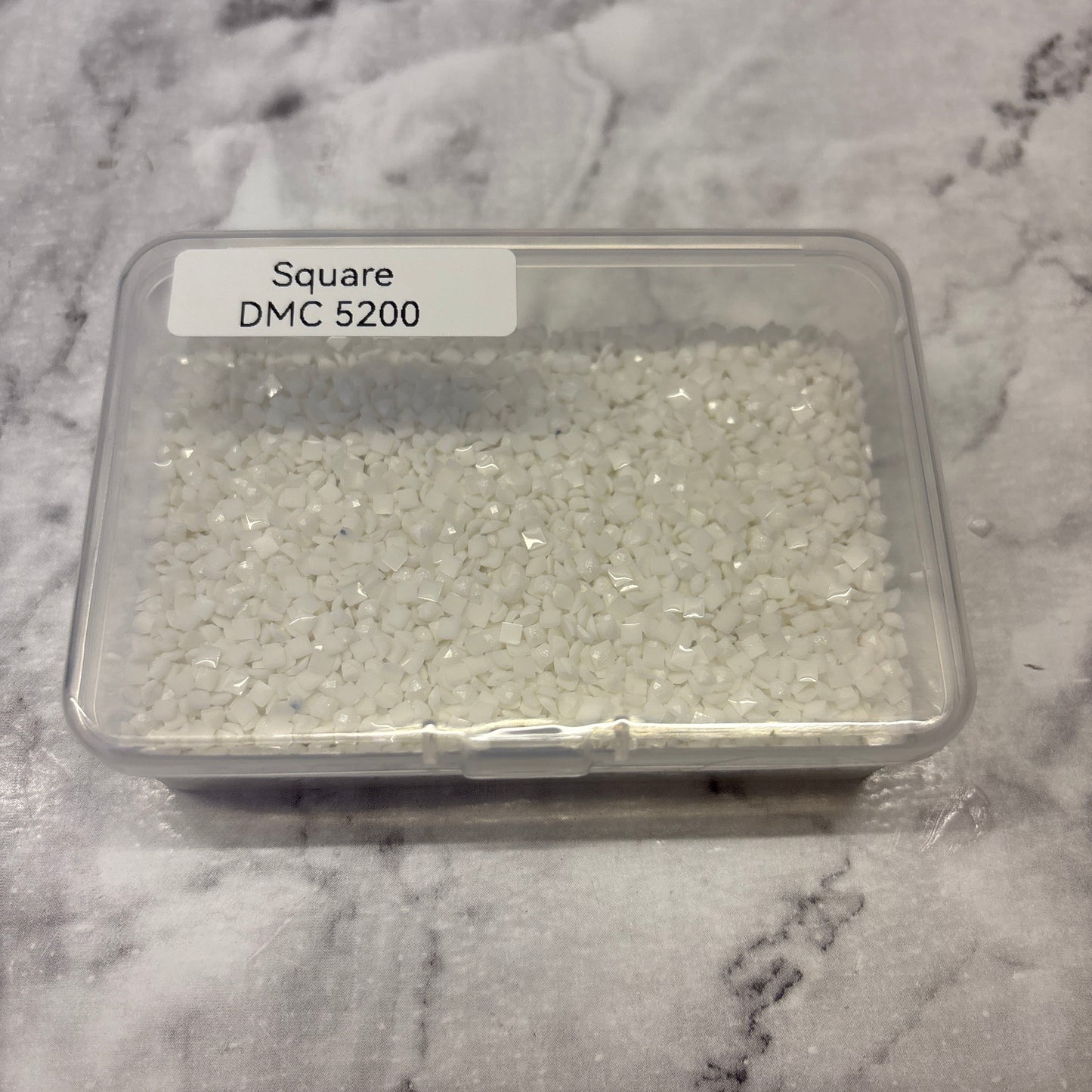 49 DMC 5200 Square Sparkles tray approx 30g