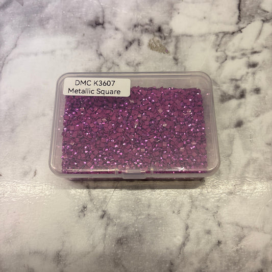 50 DMC K3607 Metallic Square Pot approx 30g